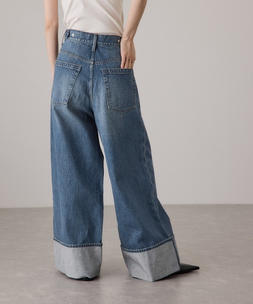 ADAM ET ROPE'(アダムエロペ)の「ターンナップアジャストデニム(デニムパンツ・レディース・ブルー/ベージュ・36/38)」の12枚目の写真