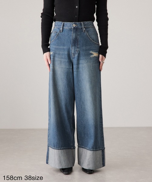 ADAM ET ROPE'(アダムエロペ)の「ターンナップアジャストデニム(デニムパンツ・レディース・ブルー/ベージュ・36/38)」の18枚目の写真