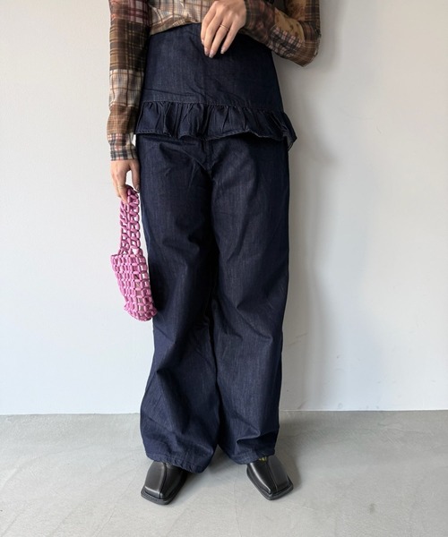 SANSeLF（サンセルフ）の「【SANSeLF】フリルハイウエストデニムパンツ saw25a070（デニムパンツ・レディース・ダークブルー・FREE）」の6枚目の写真