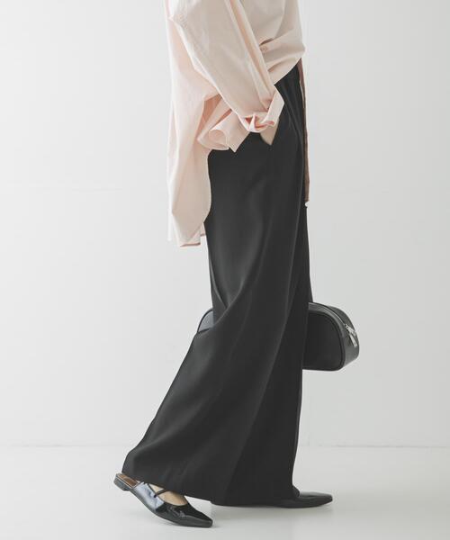 URBAN RESEARCH（アーバンリサーチ）の「ダブルクロスキュプライージーパンツ（その他パンツ・レディース・ベージュ系その他/チャコールグレー/ブラック・36/38）」の18枚目の写真