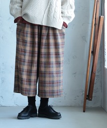 ビスケットチェックのパンツ