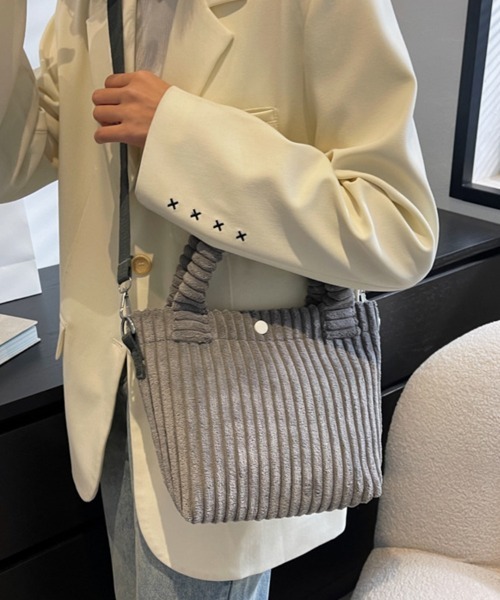 SallyLunn(サリーラン)の「コーデュロイ2wayショルダーバッグ(ショルダーバッグ・レディース・アイボリー/グレー/ベージュ/ブラック・FREE)」の15枚目の写真