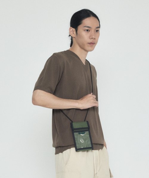 ANALOG MOOD（アナログムード）の「ポケットウェイフォンネックレスクロスパウチ（カーキ）（メッセンジャーバッグ・メンズ・その他・FREE）」の3枚目の写真