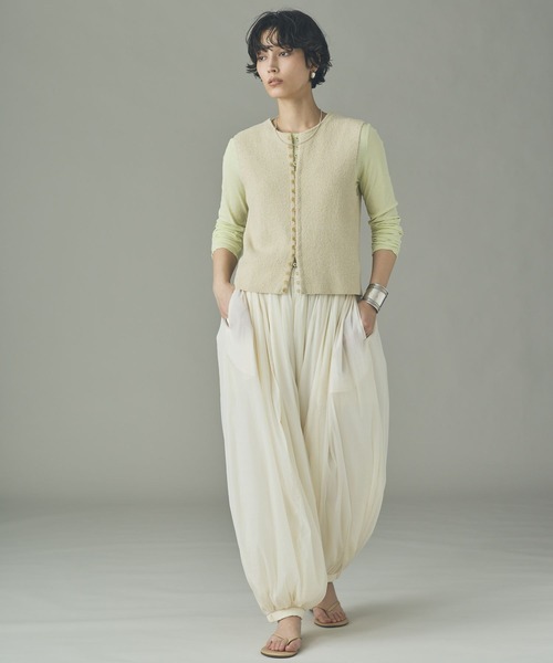 Curensology（カレンソロジー）の「Curensology(カレンソロジー)/2WAYフリゼニットベスト（ベスト・レディース・オフホワイト/ブラック・FREE）」の6枚目の写真