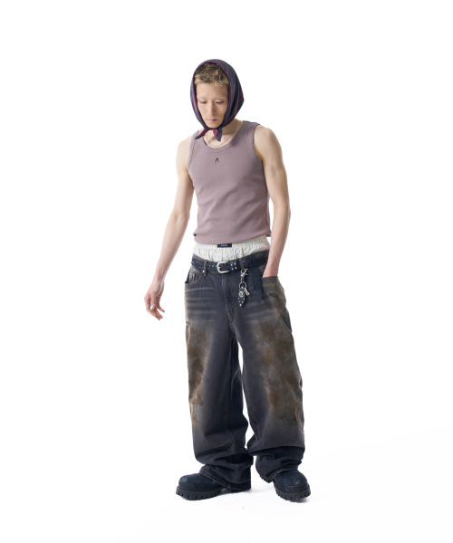 AAKAM(アーカム)の「Distressed Logo Sleeveless (Brown)(Tシャツ/カットソー・レディース・その他・1/2)」の9枚目の写真