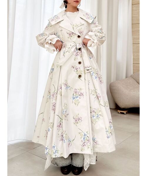 dazzlin(ダズリン)の「ビッグカラーフリルスリーブトレンチコート(トレンチコート・レディース・ピンク/ベージュ・FREE)」の8枚目の写真