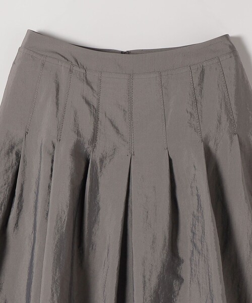 quaranciel:〈洗濯機可能〉ナイロン ステッチ タック フレア スカート