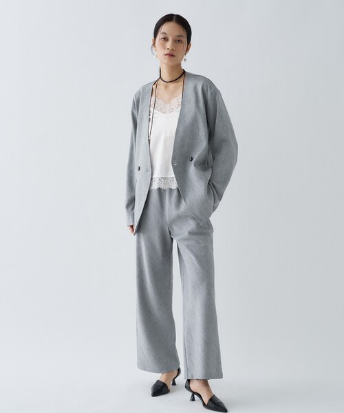 cloenc（クロエンス）の「【ひんやり／マシンウォッシュ】リネンライクノーカラージャケット　セットアップ対応（ノーカラージャケット・レディース・ライトグレー系3/ベージュ系その他6/ブラウン系4・03/02/01）」の10枚目の写真