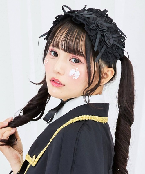 BODYLINE(ボディライン)の「レースアップ2連薔薇ヘッドドレス(その他ヘアアクセサリー・レディース・ブラック×ホワイト/ピンク/レッド/オフホワイト/ブラック/サックスブルー・FREE)」の3枚目の写真