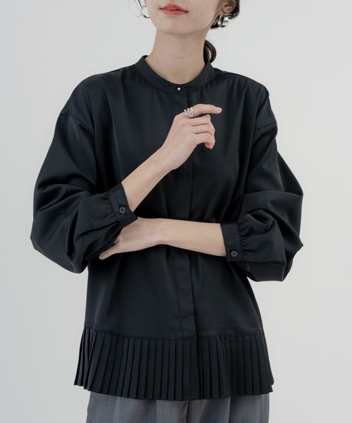 refinedworks（リファインドワークス）の「【refinedworks】裾プリーツ が印象的な バンドカラーブラウス！（シャツ/ブラウス・レディース・ホワイト/ブラック・FREE）」の8枚目の写真