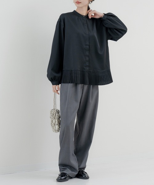 refinedworks（リファインドワークス）の「【refinedworks】裾プリーツ が印象的な バンドカラーブラウス！（シャツ/ブラウス・レディース・ホワイト/ブラック・FREE）」の20枚目の写真