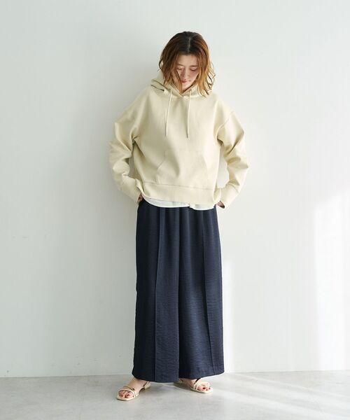 Editt by YECCA VECCA(エディットバイイェッカヴェッカ)の「ヴィンテージサテンイージーパンツ(その他パンツ・レディース・ベージュ/ネイビー/ライトグレー・FREE)」の11枚目の写真