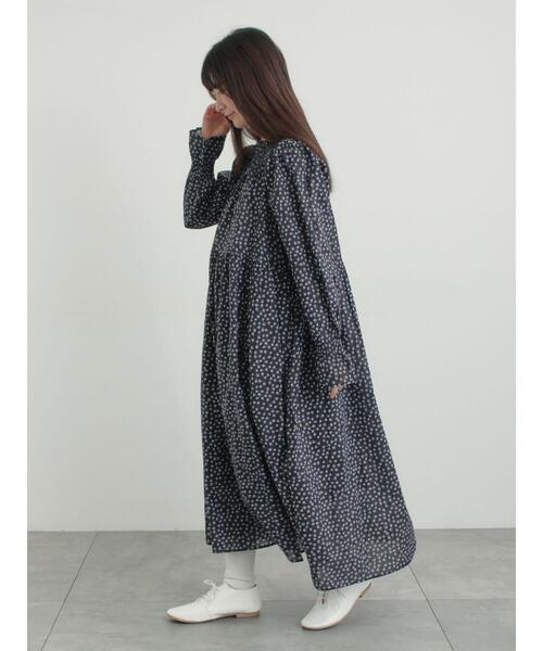 Samansa Mos2（サマンサ モスモス）の「花柄シャーリングワンピース（ワンピース・レディース・ブラック/カーキ/イエロー・M/S）」の8枚目の写真