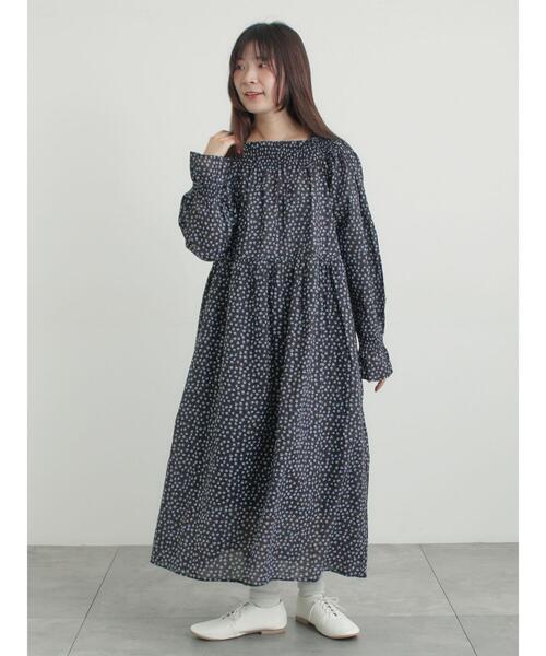 Samansa Mos2（サマンサ モスモス）の「花柄シャーリングワンピース（ワンピース・レディース・ブラック/カーキ/イエロー・M/S）」の9枚目の写真