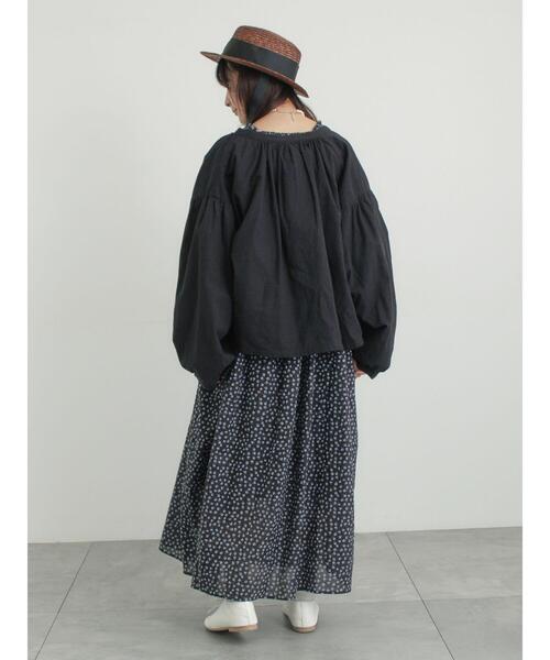 Samansa Mos2（サマンサ モスモス）の「花柄シャーリングワンピース（ワンピース・レディース・ブラック/カーキ/イエロー・M/S）」の18枚目の写真