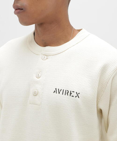 AVIREX（アヴィレックス）の「《WEB&DEPOT限定》STENCIL HONEYCOMB HENRY NECK L/S T-SHIRT/ ステンシル ハニカム ヘンリーネック 長袖Tシャツ / AVIREX / アヴィレックス（Tシャツ/カットソー・メンズ・ブラック/ホワイト系2/オリーブ系・L/2XL/XL/M）」の16枚目の写真