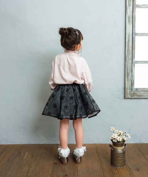 Rora(ローラ)の「ピア レースソックス (3colors)(ソックス/靴下・キッズ・ブラック/アイボリー/グレー・16-18cm/14-16cm/18-20cm)」の6枚目の写真