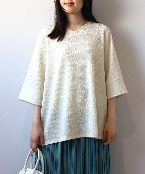 MB mint breeze(エムビーミントブリーズ)の「【WEB/一部店舗限定】【LL~6L 大きいサイズ】バックギャザープルオーバー(Tシャツ/カットソー・レディース・ブラック/クリーム/ブラウン・LL/3L/4L/5L/6L)」の3枚目の写真