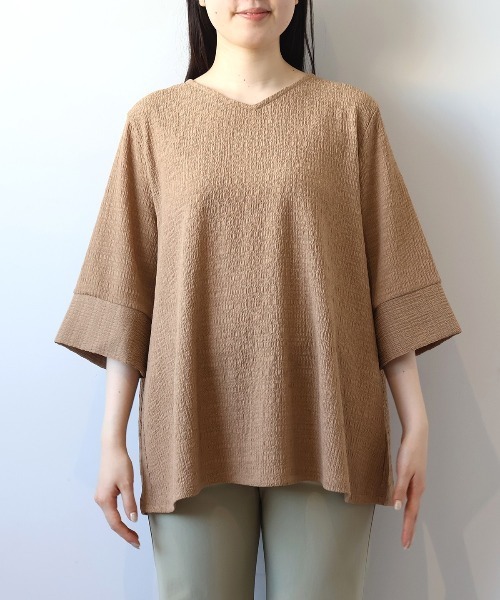 MB mint breeze(エムビーミントブリーズ)の「【WEB/一部店舗限定】【LL~6L 大きいサイズ】バックギャザープルオーバー(Tシャツ/カットソー・レディース・ブラック/クリーム/ブラウン・LL/3L/4L/5L/6L)」の17枚目の写真