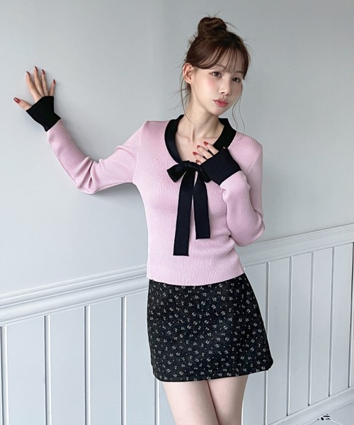 by muni:r(バイ ムニール)の「フローラルジャカードミニスカート(スカート・レディース・ブラック/アイボリー・SMALL/MEDIUM)」の3枚目の写真