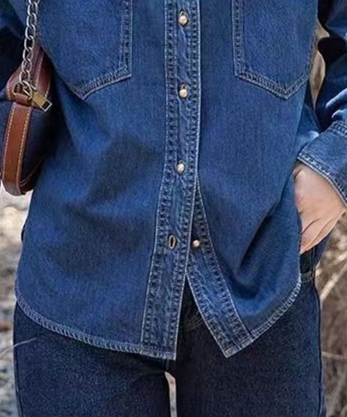 SallyLunn（サリーラン）の「ポケット付きデニムシャツ（シャツ/ブラウス・レディース・ブルー・LARGE/MEDIUM）」の2枚目の写真