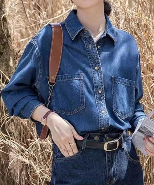 SallyLunn（サリーラン）の「ポケット付きデニムシャツ（シャツ/ブラウス・レディース・ブルー・LARGE/MEDIUM）」の4枚目の写真
