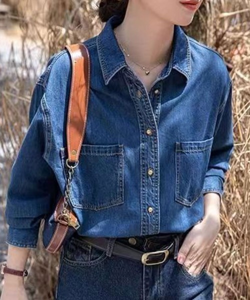 SallyLunn（サリーラン）の「ポケット付きデニムシャツ（シャツ/ブラウス・レディース・ブルー・LARGE/MEDIUM）」の5枚目の写真