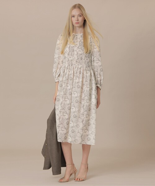 MACKINTOSH LONDON（マッキントッシュ ロンドン）の「【婦人画報4月号掲載】【BIBURY FLOWER】エッチングバイブリーワンピース（ワンピース・レディース・ホワイト系その他・38/40）」の3枚目の写真