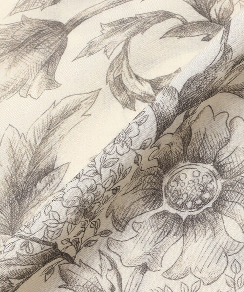 MACKINTOSH LONDON（マッキントッシュ ロンドン）の「【婦人画報4月号掲載】【BIBURY FLOWER】エッチングバイブリーワンピース（ワンピース・レディース・ホワイト系その他・38/40）」の2枚目の写真