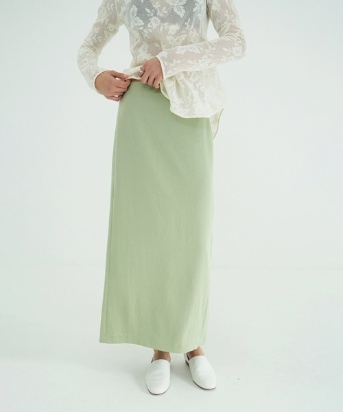 CLANE(クラネ)の「LOW WAIST STRAIGHT SKIRT(スカート・レディース・アイボリー/グリーン・1/2)」の2枚目の写真