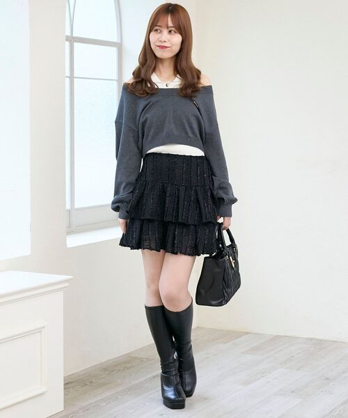 MAJESTIC LEGON(マジェスティックレゴン)の「襟付ノースリニットセットオフショルニット(ニット/セーター・レディース・ピンクベージュ/チャコールグレー/ライトグレー・MEDIUM)」の19枚目の写真