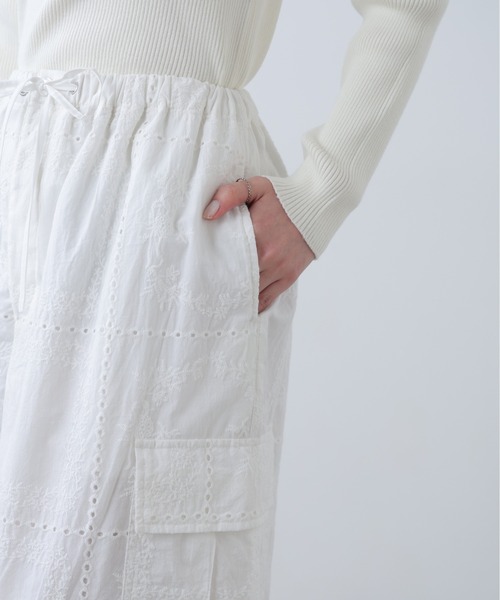 FREE'S MART（フリーズマート）の「◆レースカーゴパンツ（カーゴパンツ・レディース・ブラック/ホワイト・MEDIUM/SMALL）」の22枚目の写真