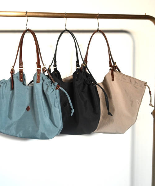 CLEDRAN(クレドラン)の「【軽量 大容量】CL3964 LALI SIDE GATHER TOTE(トートバッグ・レディース・ブラック/ブルーグレー/ベージュ・FREE)」の15枚目の写真