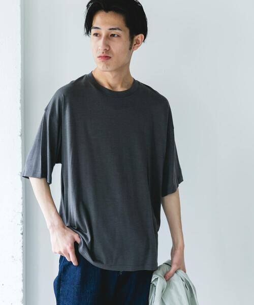 URBAN RESEARCH DOORS（アーバンリサーチドアーズ）の「PURE WOOL クルーネックショートスリーブTシャツ（Tシャツ/カットソー・メンズ・グレー/ブラック・MEDIUM/LARGE）」の7枚目の写真