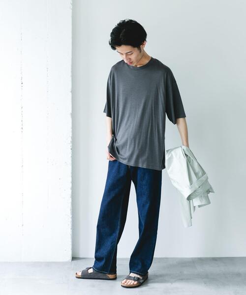 URBAN RESEARCH DOORS（アーバンリサーチドアーズ）の「PURE WOOL クルーネックショートスリーブTシャツ（Tシャツ/カットソー・メンズ・グレー/ブラック・MEDIUM/LARGE）」の9枚目の写真
