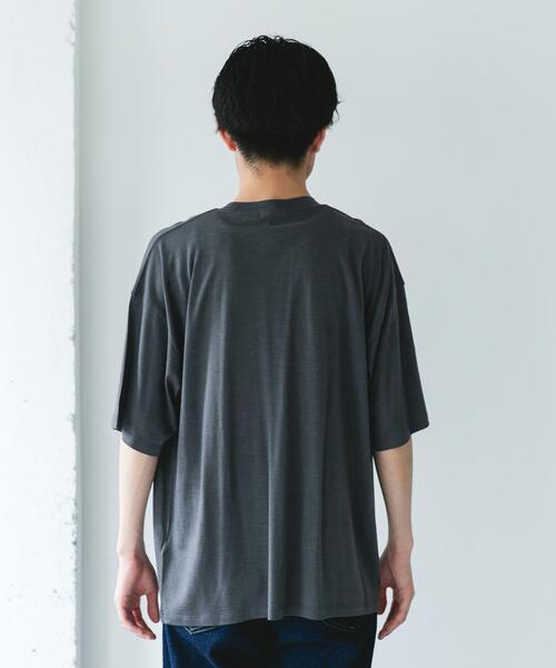 URBAN RESEARCH DOORS（アーバンリサーチドアーズ）の「PURE WOOL クルーネックショートスリーブTシャツ（Tシャツ/カットソー・メンズ・グレー/ブラック・MEDIUM/LARGE）」の12枚目の写真