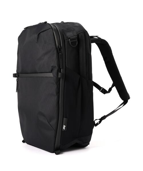 Aer(エアー)の「Aer(エアー)Travel Pack 4 35L X-Pac AER-29071(バックパック/リュック・メンズ・ブラック・F)」の4枚目の写真