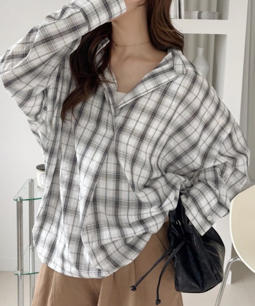 Ada.(エイダ)の「チェック柄 オーバーサイズ ロングスリーブ スキッパー シャツ(シャツ/ブラウス・レディース・ブラック/ホワイト・FREE)」の2枚目の写真
