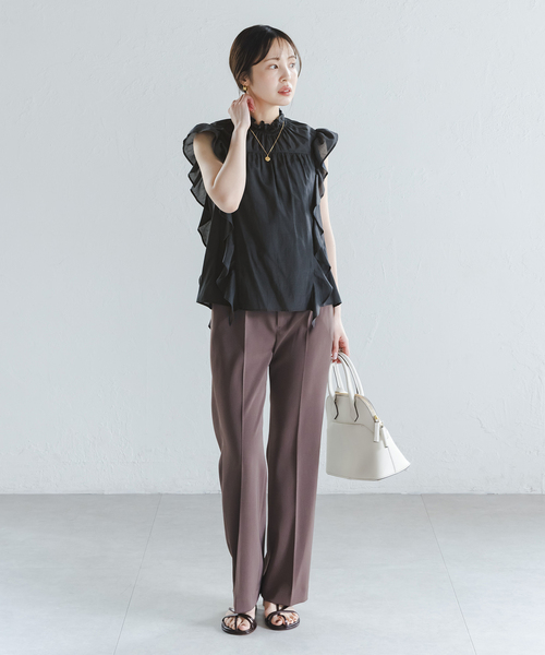 Noble（ノーブル）の「《WEB&一部店舗限定・追加》【洗える】シャーリングフリルノースリブラウス（シャツ/ブラウス・レディース・ブラック/マルチ/ブラック系その他・FREE）」の16枚目の写真