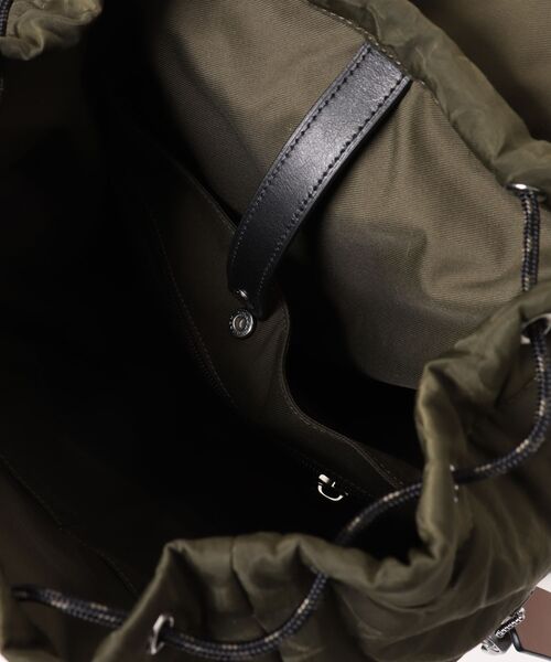 COACH（コーチ）の「ローガン バックパック・シグネチャー ナイロン（バックパック/リュック・メンズ・グリーン系その他・ONE）」の9枚目の写真