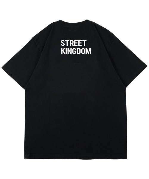 MEDICOM TOY(メディコムトイ)の「MLE ストリート・キングダム LIZARD(モモヨ) TEE(Tシャツ/カットソー・メンズ・ホワイト/ブラック・SMALL/MEDIUM/LARGE/X-LARGE)」の4枚目の写真