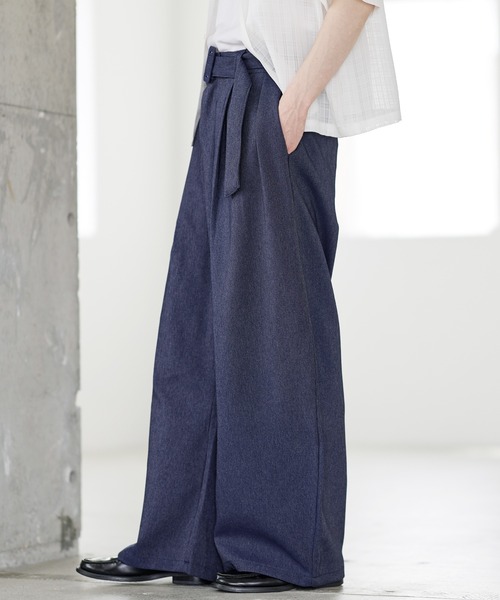 ASTRONOMY(アストロノミー)の「ベルテッドインタックワイドパンツ(その他パンツ・メンズ・ブラック/ネイビー・M/L/XL)」の16枚目の写真