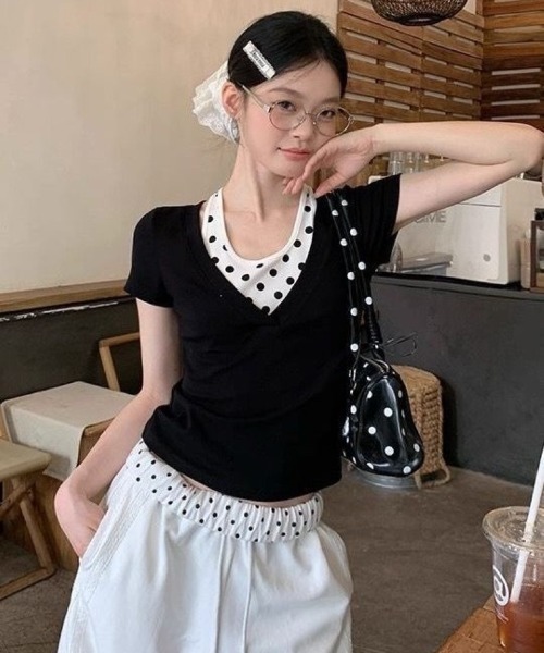 Ritzy(リッツィー)の「ドット柄 ホルターネック レイヤード風 T シャツ(Tシャツ/カットソー・レディース・ブラック/ブラック系・M/L)」の18枚目の写真