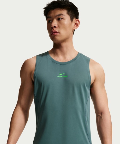 NIKE(ナイキ)の「ナイキ NIKE ナイキ NP DF NPT TANK(タンクトップ・メンズ・ブラック/グリーン・M/L/LL/S/3L)」の2枚目の写真