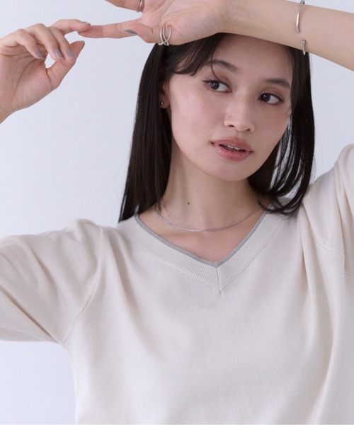 SOYEN(ソイエン)の「カラーラインVネックサマーニットトップス(ニット/セーター・レディース・ブルー/オフホワイト・F)」の7枚目の写真