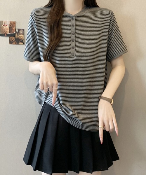 2ly2(トゥーリートゥー)の「ボーダーTシャツ 半袖 ヘンリーネック カットソー ゆったり 体型カバー カジュアル 春夏(Tシャツ/カットソー・レディース・グレー/ホワイト・FREE)」の15枚目の写真