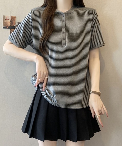 2ly2(トゥーリートゥー)の「ボーダーTシャツ 半袖 ヘンリーネック カットソー ゆったり 体型カバー カジュアル 春夏(Tシャツ/カットソー・レディース・グレー/ホワイト・FREE)」の17枚目の写真