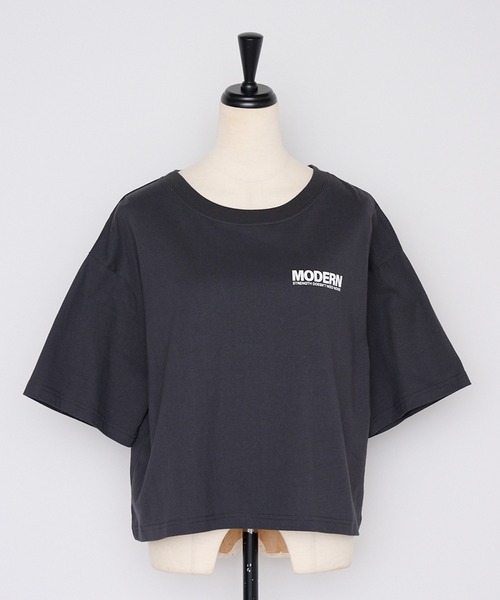 【汗染み防止】MODERN LESS メッセージプリントTシャツ