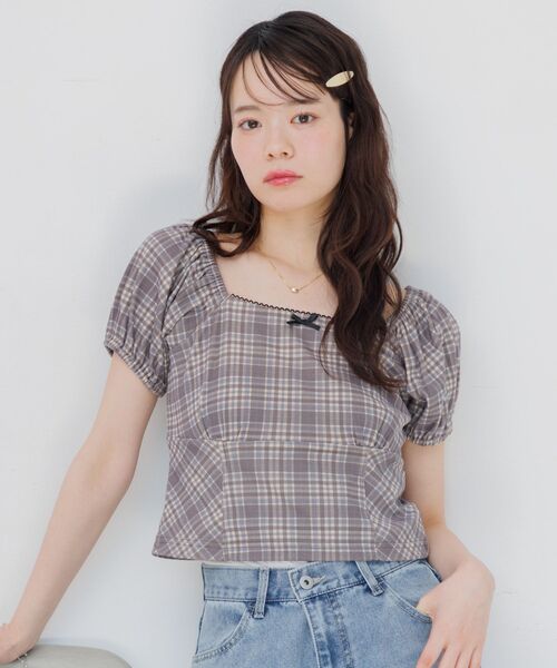 ems excite(エムズエキサイト)の「チェック柄パフ袖カットソー(Tシャツ/カットソー・レディース・ブラウン系その他2/ブルー系その他2/ホワイト系その他・FREE)」の2枚目の写真