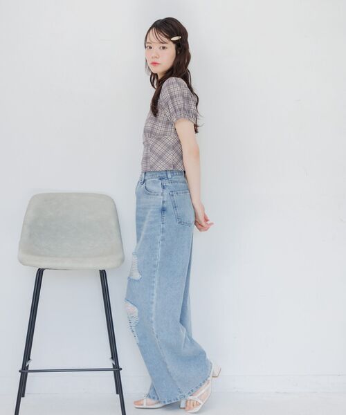 ems excite(エムズエキサイト)の「チェック柄パフ袖カットソー(Tシャツ/カットソー・レディース・ブラウン系その他2/ブルー系その他2/ホワイト系その他・FREE)」の21枚目の写真